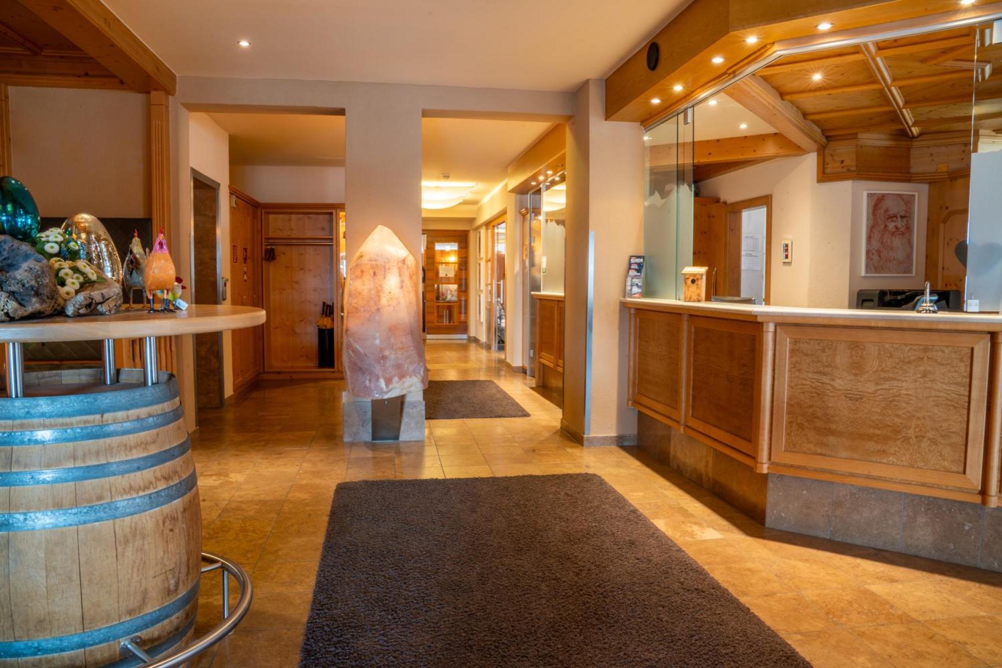 Hotel Andy 4 Sterne Superior Jerzens Zewnętrze zdjęcie